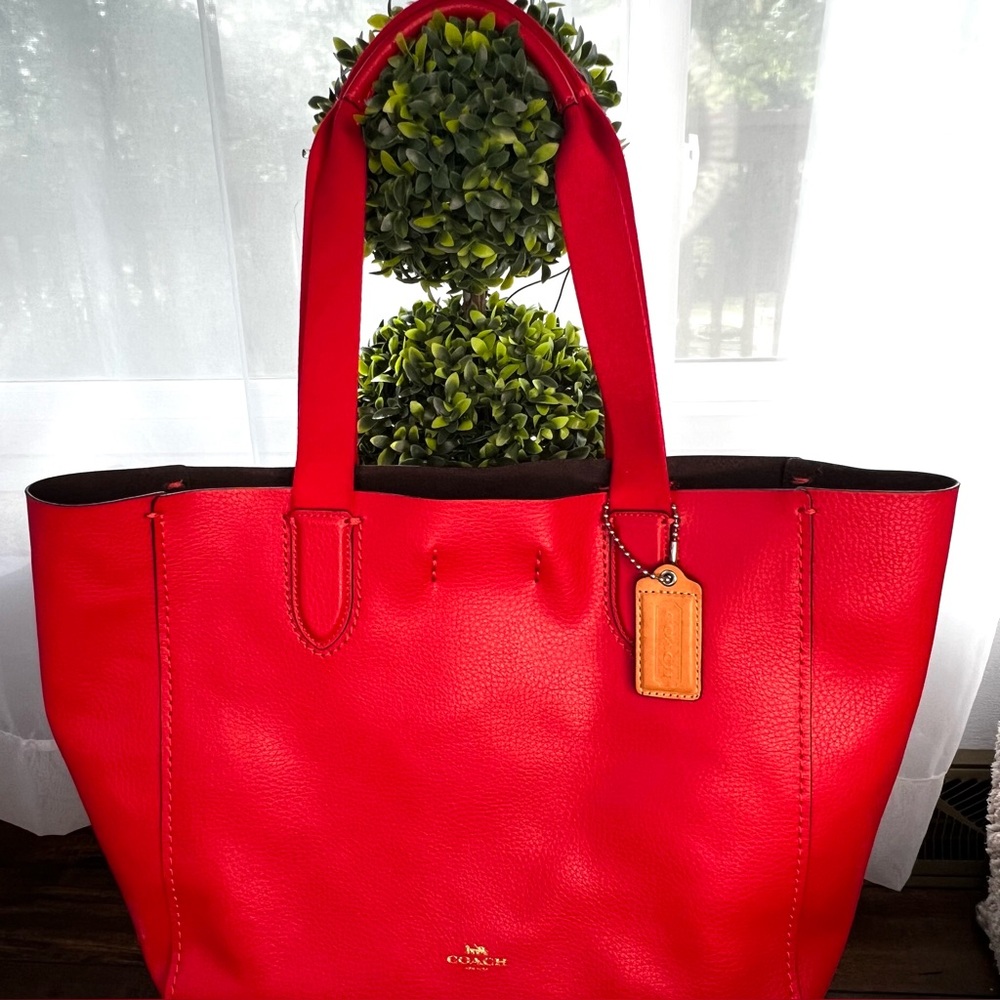 Coach Derby Large Tote Bag Red - Picture 2 of 16